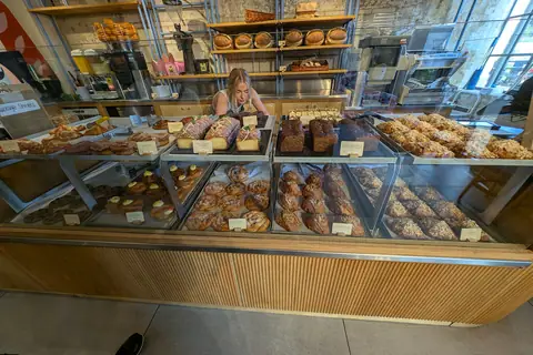 Beltons photo 1